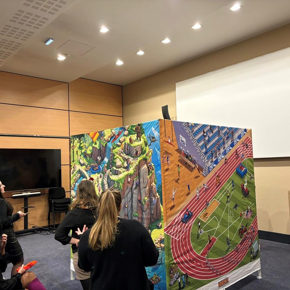 Photo Animation Wheriz, jeu de piste interactif pour un Team Building dans le Gard (30)