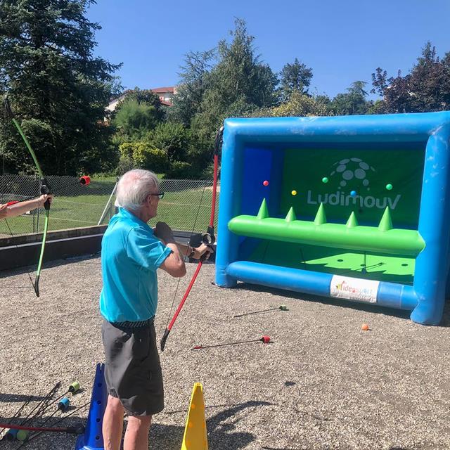 Photo Stand de tir à l’arc balles flottantes