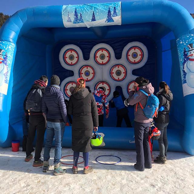 Photo Lancer de boules de neige interactif